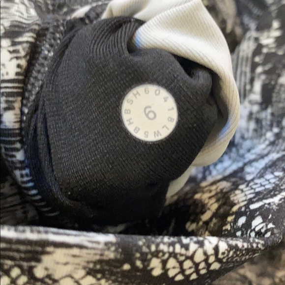 Lululemon Wunder Under 7/8 - Picture 8 of 9